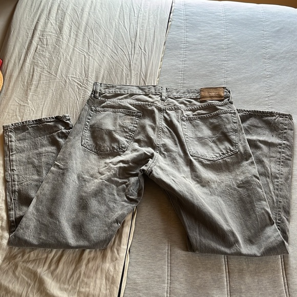 Grey Polo Ralph Lauren Rip and Repair Style Classic Fit Denim 36x32 - Picture 2 of 5